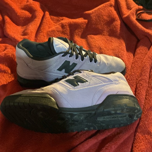 11US m. New Balance 300$Can little defect (on StockX 357$Can) - Picture 7 of 7